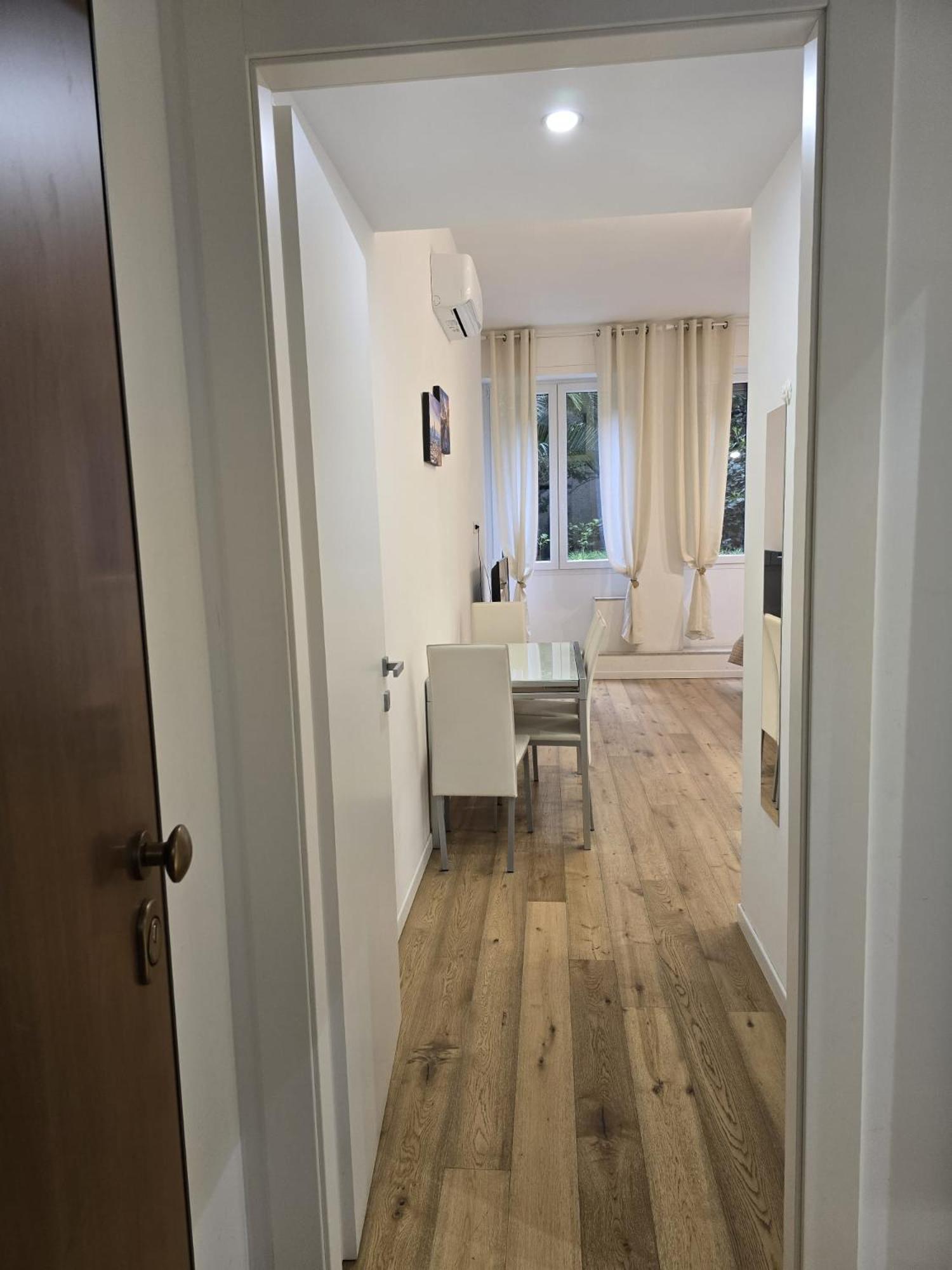 Magnoliaapartments - 18B Visconti Duomo Милан Экстерьер фото